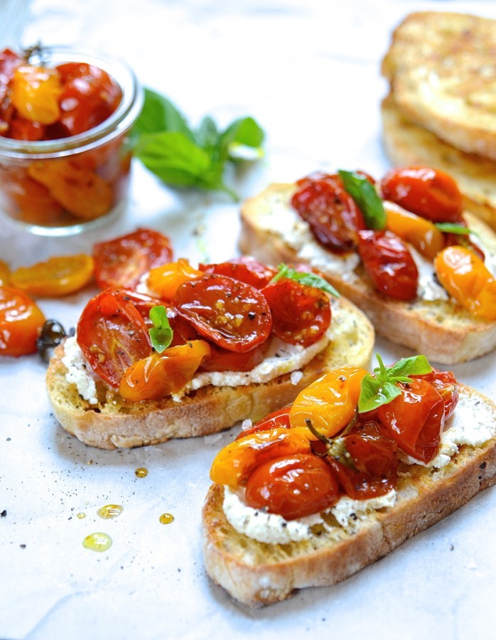 Candied tomato bruschetta|ricotta and goat's cheese