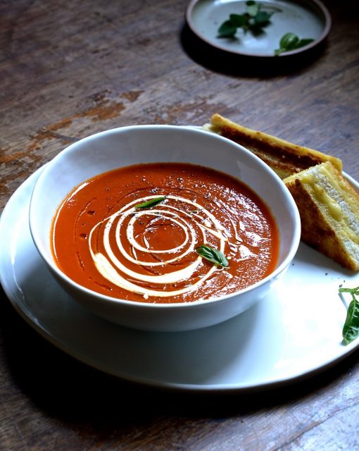 A simple sundried tomato soup