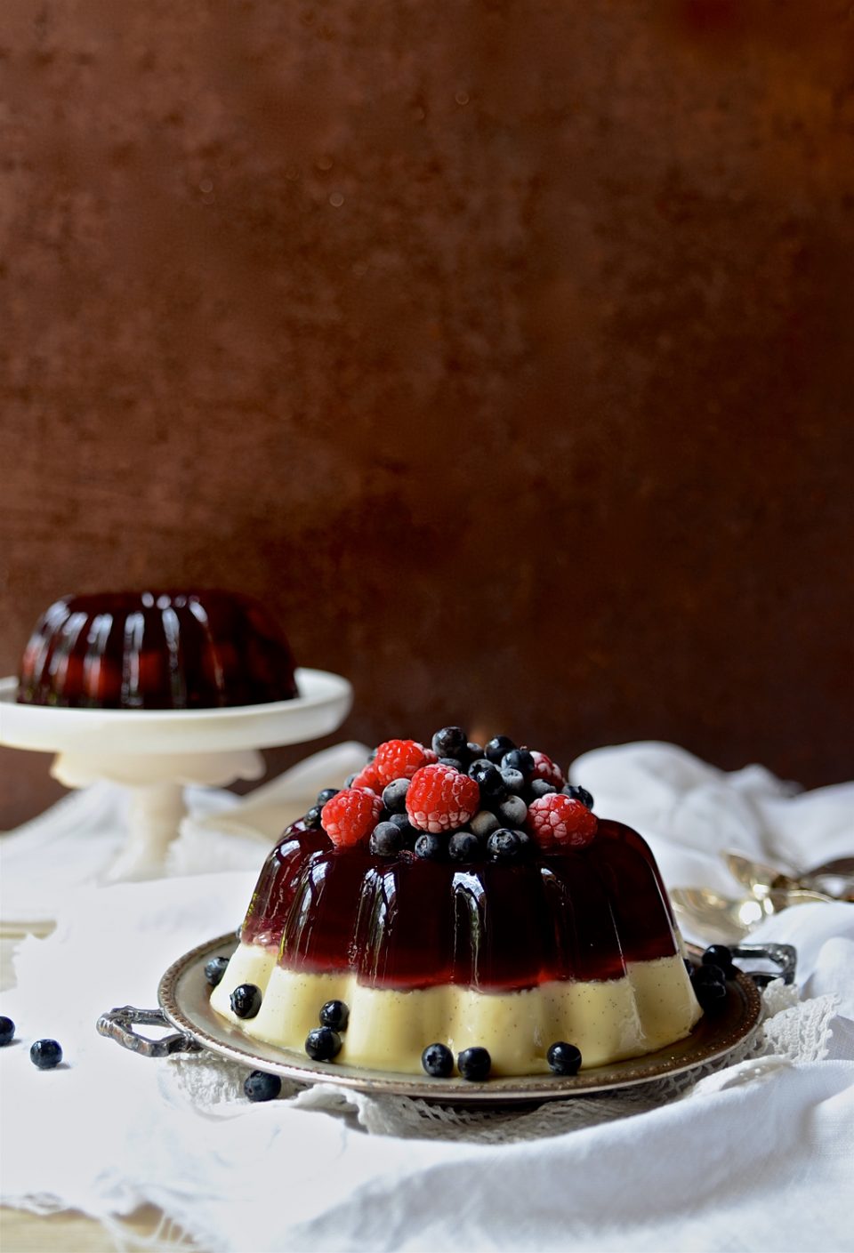 Sparking grape jelly pannacotta
