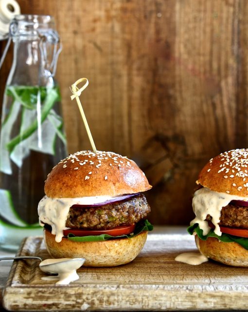 Best Hamburgers with Chipotle Mayo