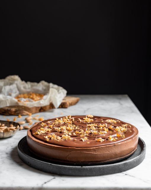 Silky No Bake Chocolate Cheesecake